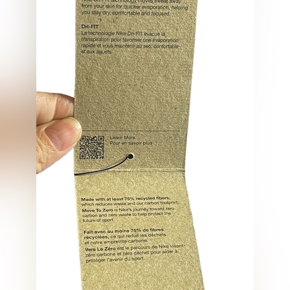 Nwt Nike Dri-FIT One Luxe Twist Standard Fit Short-Sleeve Top Size 1X Purple - Picture 11 of 16